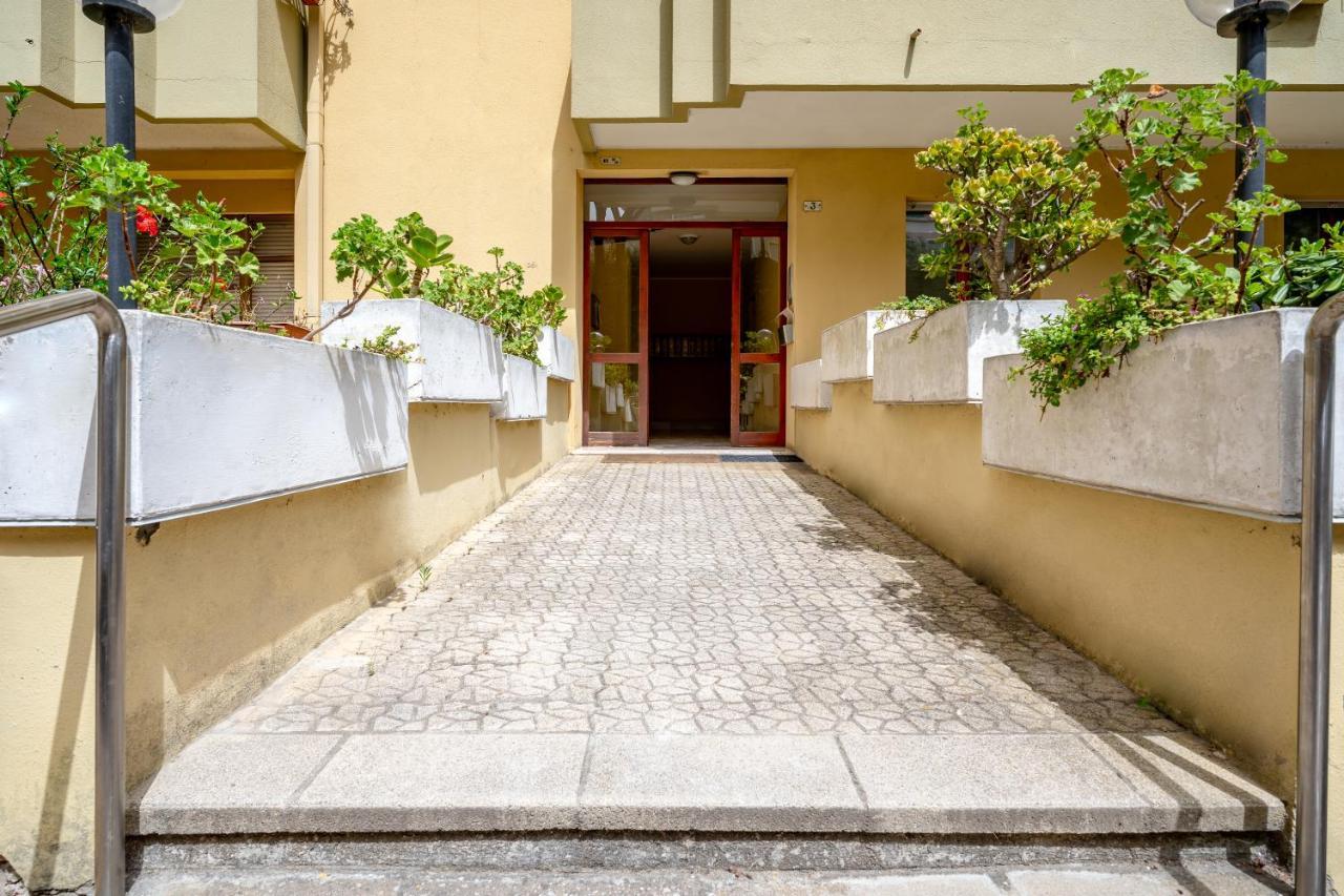 קליארי Kalbia Apartment Or Rooms Renovated, Functional, Intimate And More מראה חיצוני תמונה