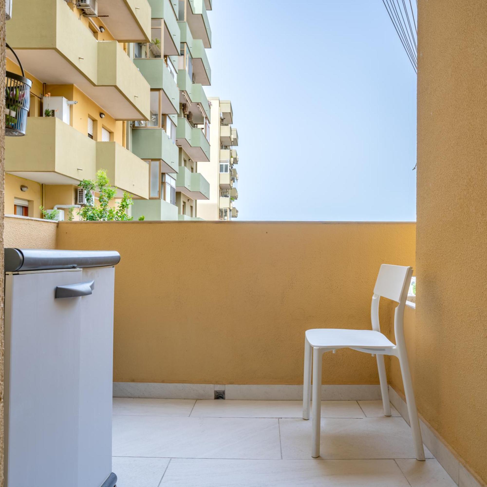 קליארי Kalbia Apartment Or Rooms Renovated, Functional, Intimate And More מראה חיצוני תמונה